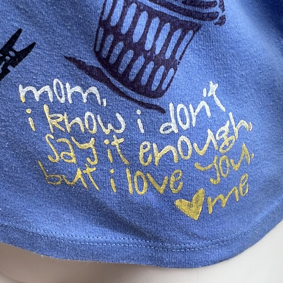 3/$25💜Jess & Jane A Mom’s Love jersey S - Picture 3 of 9